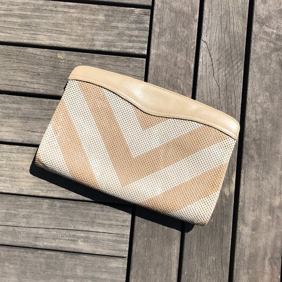 VNTG 90's Gold & White Mesh Purse - Picture 1 of 5